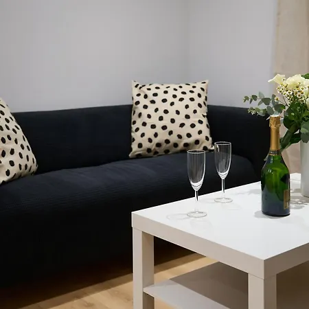 La Orange - Proche Cite Medievale Et Centre A Pied Appartement Carcassonne