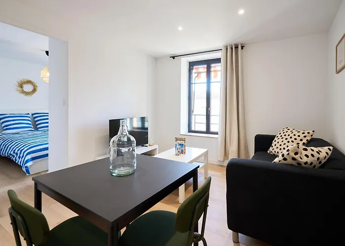 La Orange - Proche Cite Medievale Et Centre A Pied Apartment